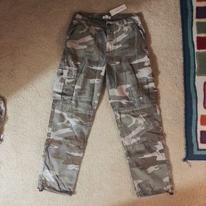 TOPSHOP | camouflage pants